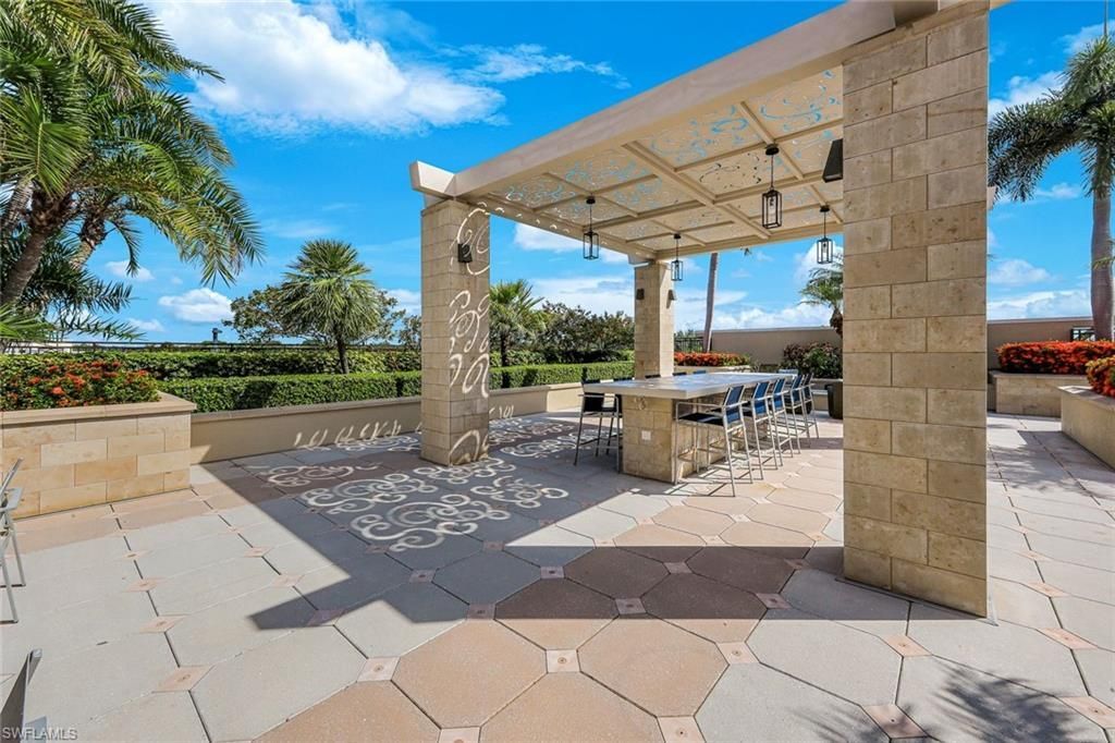 9123 Strada Pl , Unit 7201, Naples, FL 34108 Photo