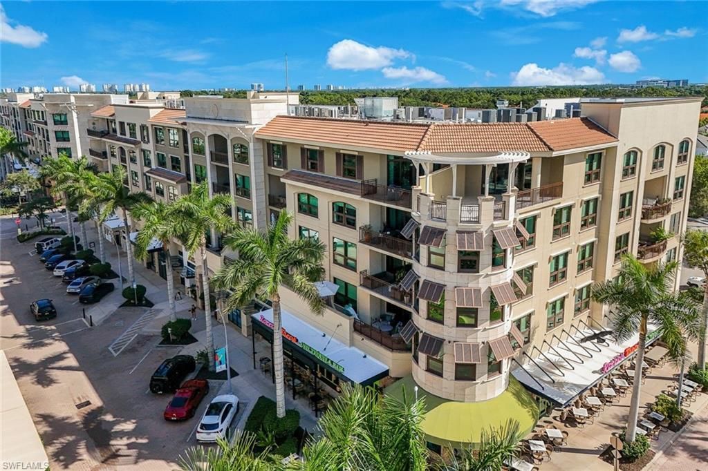 9123 Strada Pl , Unit 7201, Naples, FL 34108 Photo