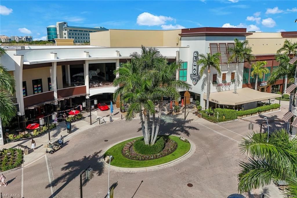 9123 Strada Pl , Unit 7201, Naples, FL 34108 Photo