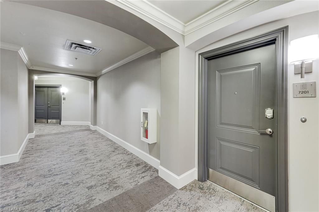 9123 Strada Pl , Unit 7201, Naples, FL 34108 Photo