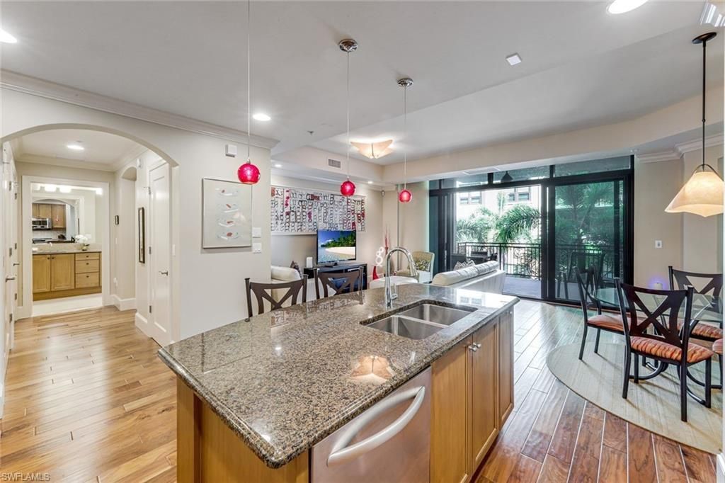 9123 Strada Pl , Unit 7201, Naples, FL 34108 Photo