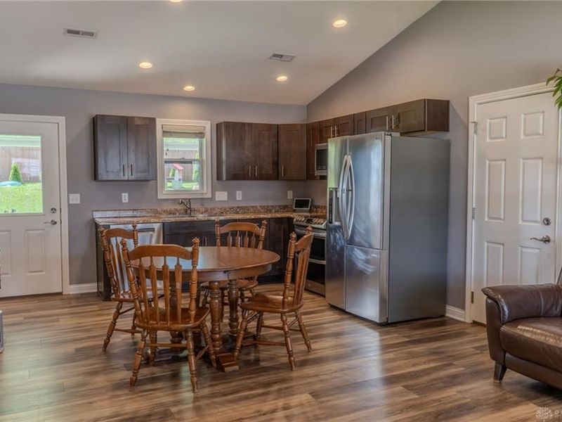 215 Crosswell Avenue, Brookville, OH 45309 Photo 9
