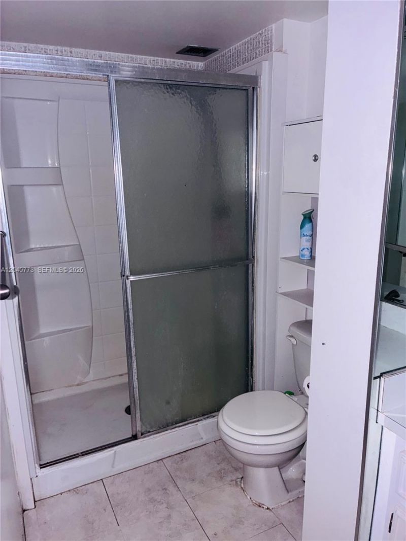 7011 Environ Blvd, Unit 412, Lauderhill, FL 33319 Photo