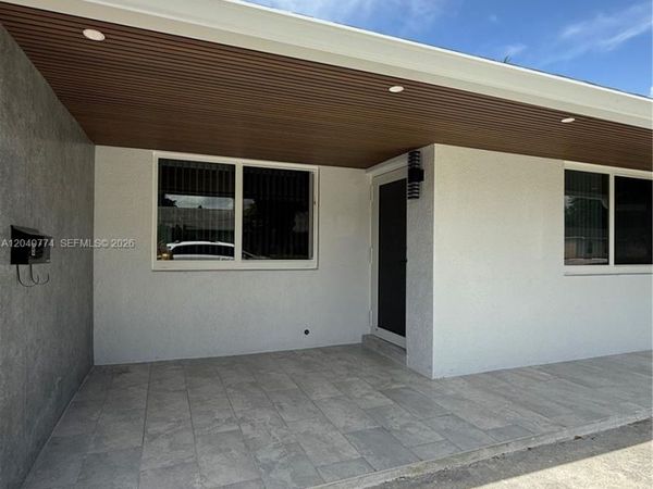 6510 SW 49th St, Unit 2, Davie, FL 33314