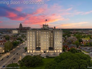 15 E Kirby Street, Unit 815, Detroit, Mi 48202