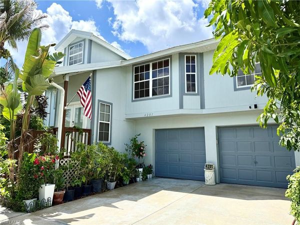 4201 6th ST W, LEHIGH ACRES, FL 33971