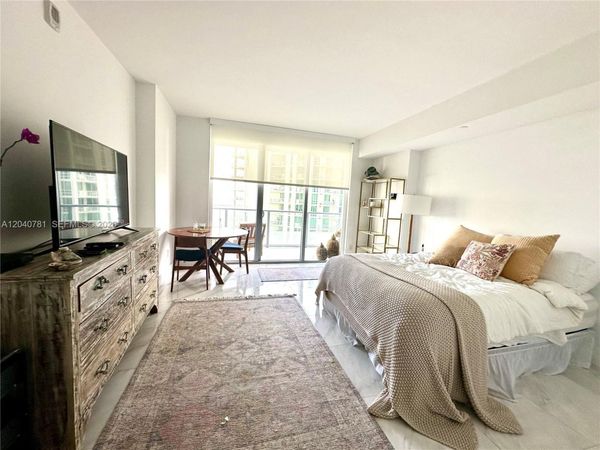 1300 Brickell Bay Dr , Unit 2106, Miami, FL 33131