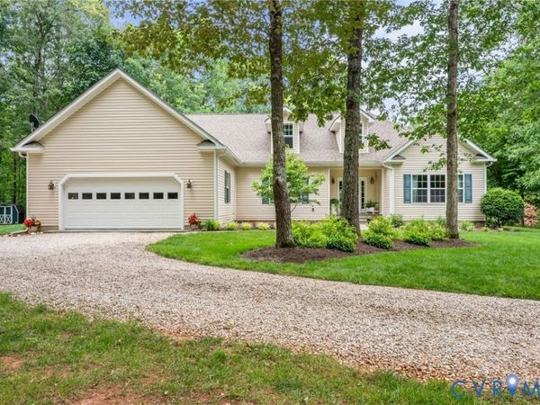 3936 Liberty Chapel Road , Appomattox, VA 24522