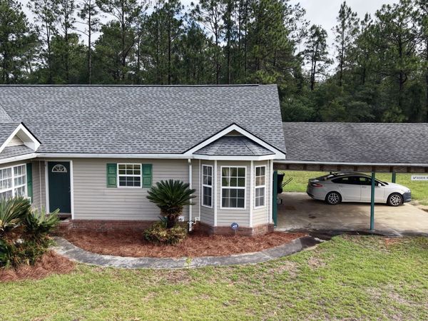 211 Wayenda Court, Screven, GA 31560