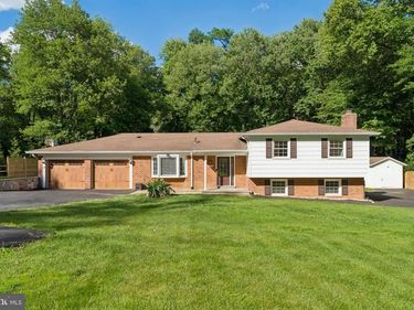 3219 FOX MILL ROAD , OAKTON, VA 22124