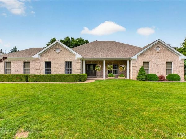 17531 Garden Ridge Circle, Wildwood, MO 63038
