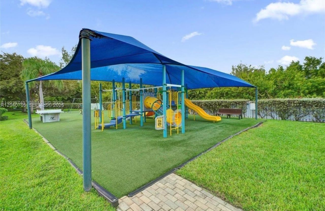 1125 Butternut Ln , Hollywood, FL 33019 Photo