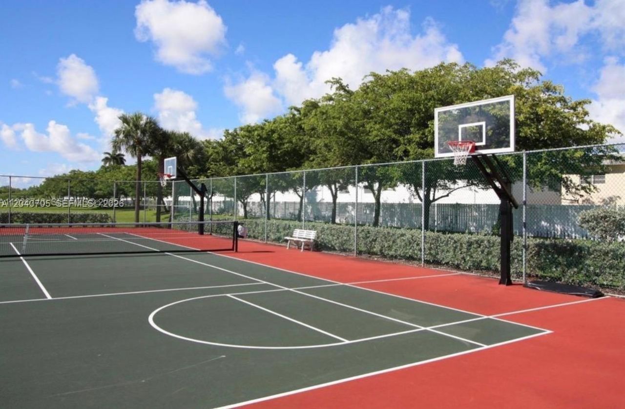 1125 Butternut Ln , Hollywood, FL 33019 Photo