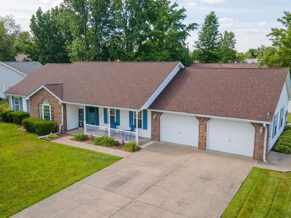 307 EVERGREEN Trail, Herrin, IL 62948