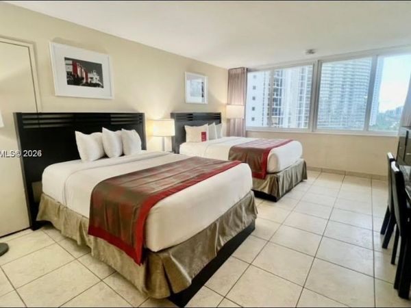 19201 Collins Ave , Unit 942, Sunny Isles Beach, FL 33160