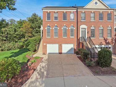4530 FAIR VALLEY DRIVE, FAIRFAX, VA 22033
