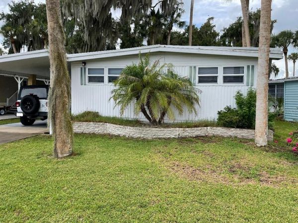 112 PALM DRIVE , Unit B, EUSTIS, FL 32726