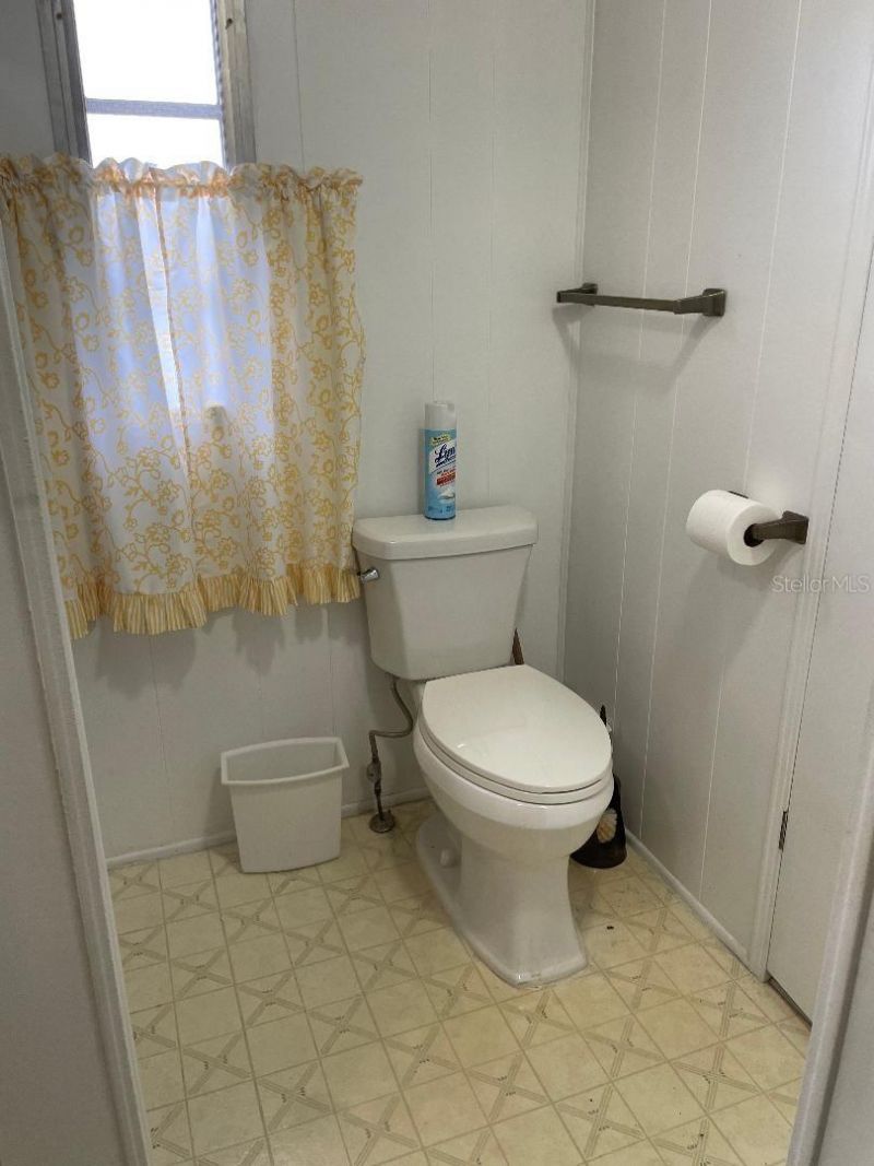 112 Palm Drive , Unit B, Eustis, FL 32726 Photo