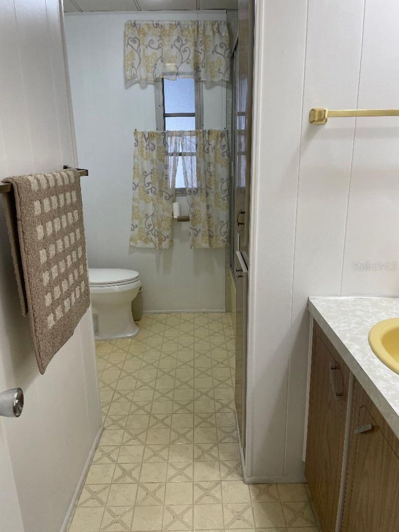 112 Palm Drive , Unit B, Eustis, FL 32726 Photo