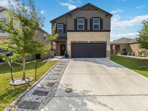 1918 BRANDYWINE DR, New Braunfels, TX 78130
