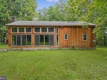 639 GLENWOOD ROAD, HOP BOTTOM, PA 18824