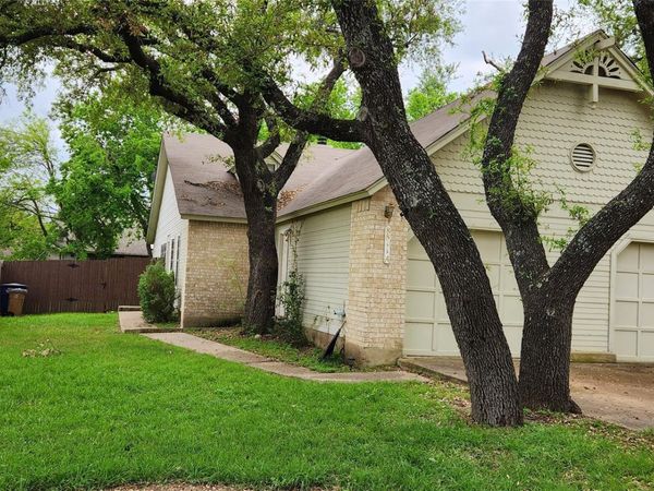 8811 Clearbrook TRL, Unit A left, Austin, TX 78729
