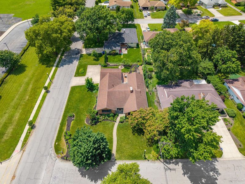 1463 Wakefield Court E, Columbus, OH 43209 Photo 6