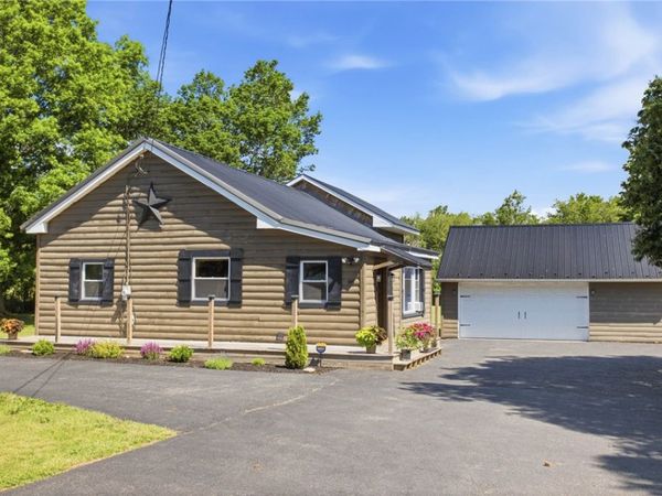 395 Akron Road , Akron, NY 14001