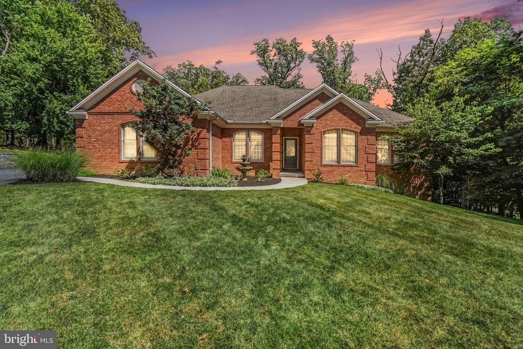 4805 Mountain Rise Drive, Harrisburg, PA 17110 Main Photo