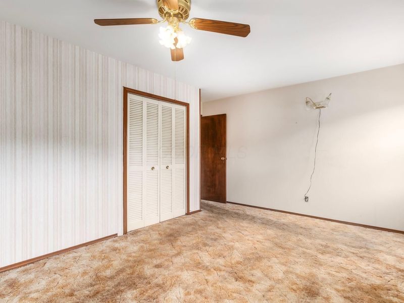1720 Kenwick Road, Columbus, OH 43209 Photo 29