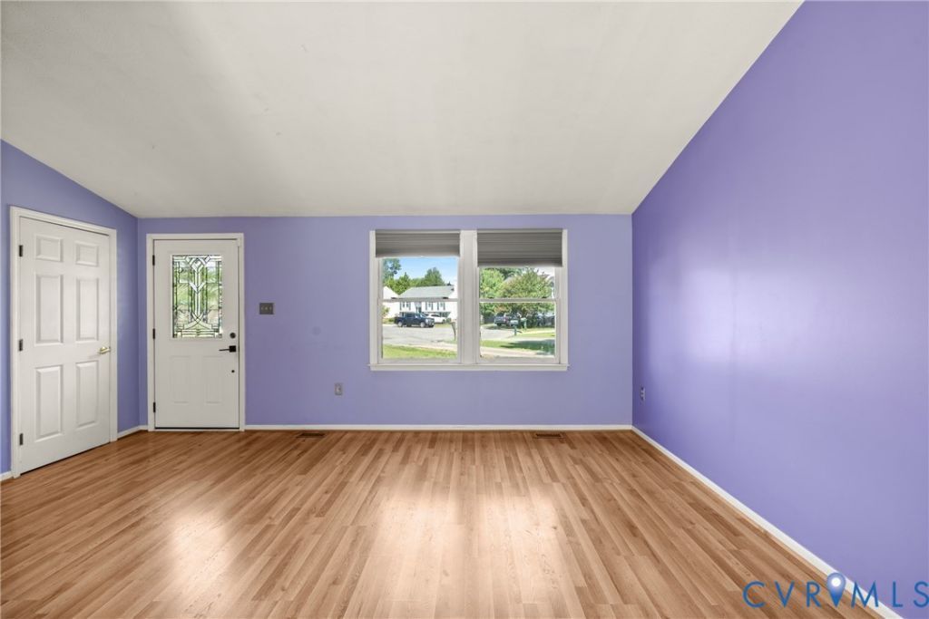 9239 Tweed Place  Glen Allen, VA 23060