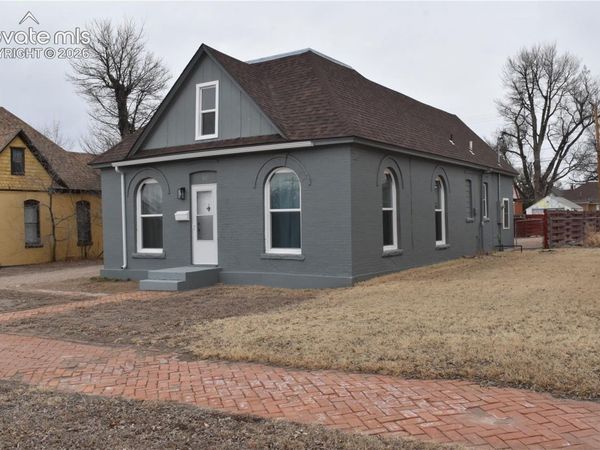 805 Raton Avenue, La Junta, CO 81050