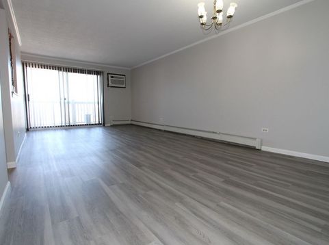 Main Photo