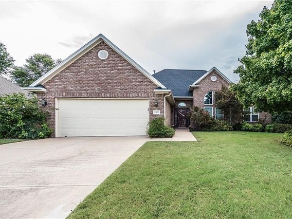 5302 S 44th Place , Rogers, AR 72758
