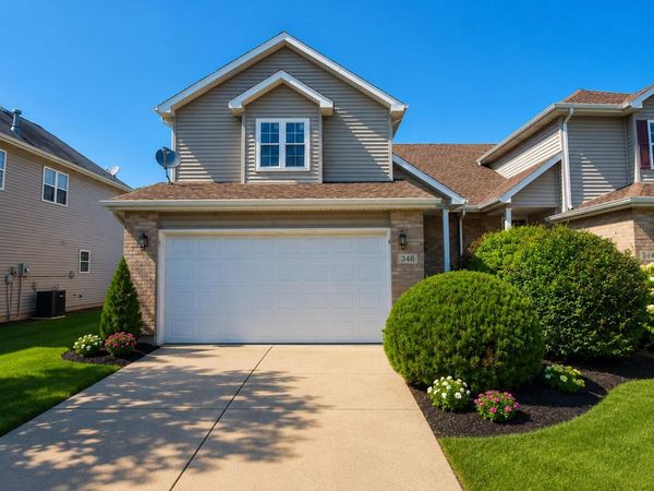 346 Fox Trail Court, Hobart, IN 46342