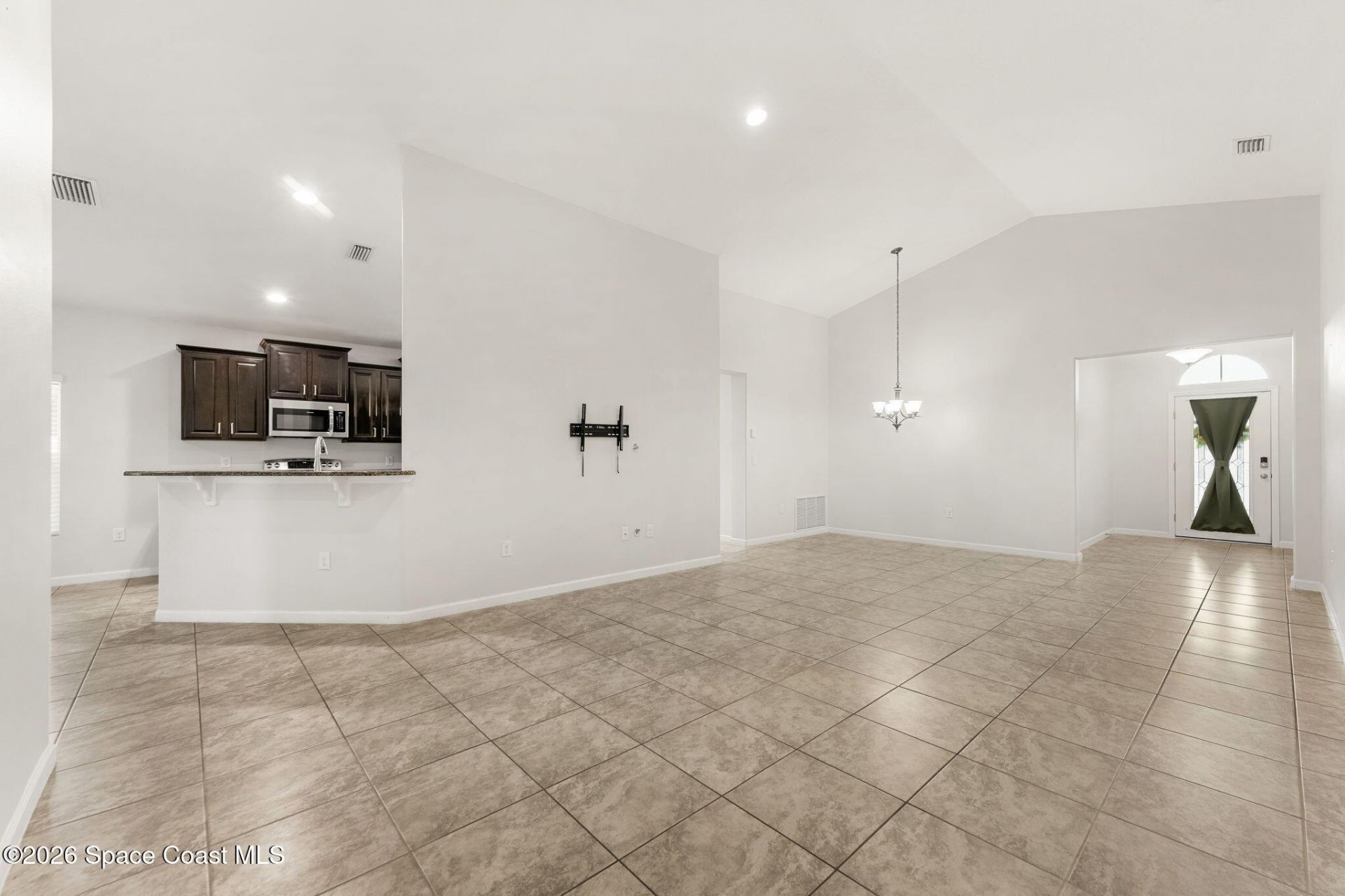 869 Fiddleleaf Circle, Melbourne, FL 32904 Photo