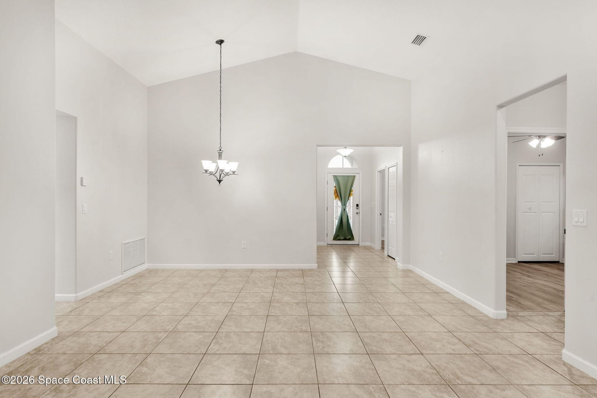 869 Fiddleleaf Circle, Melbourne, FL 32904 Photo