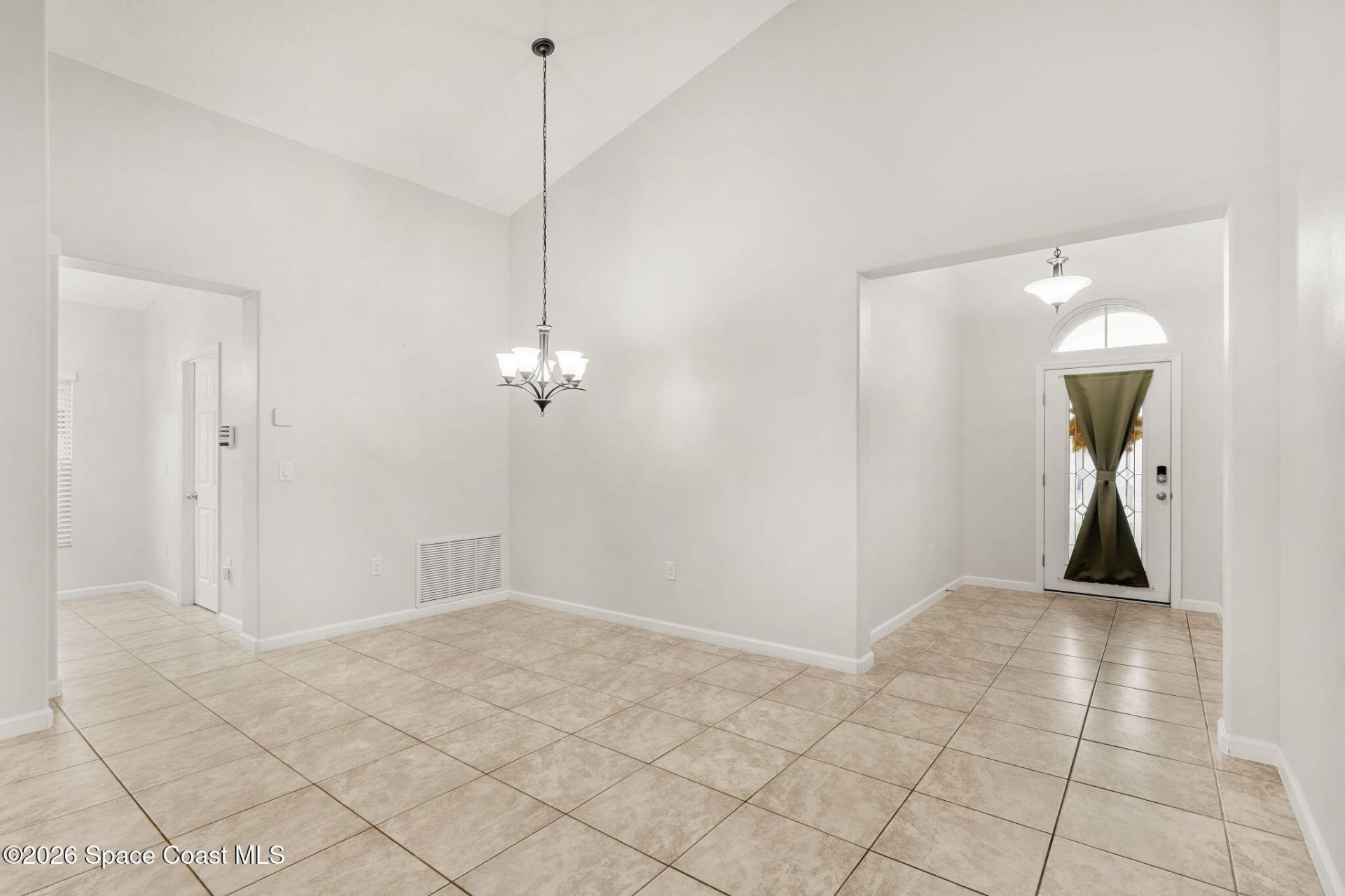 869 Fiddleleaf Circle, Melbourne, FL 32904 Photo