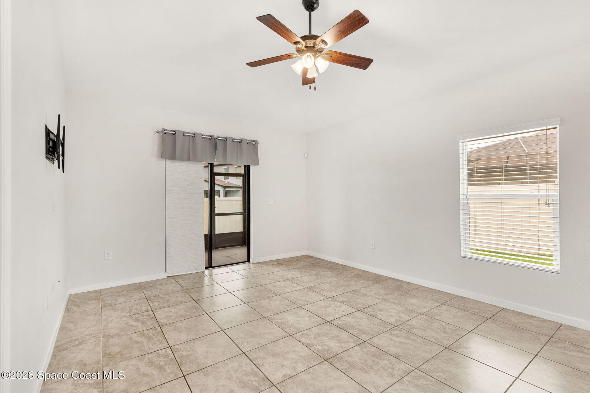 869 Fiddleleaf Circle, Melbourne, FL 32904 Photo