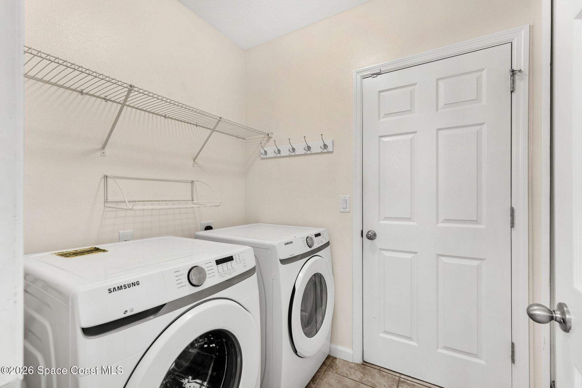 869 Fiddleleaf Circle, Melbourne, FL 32904 Photo
