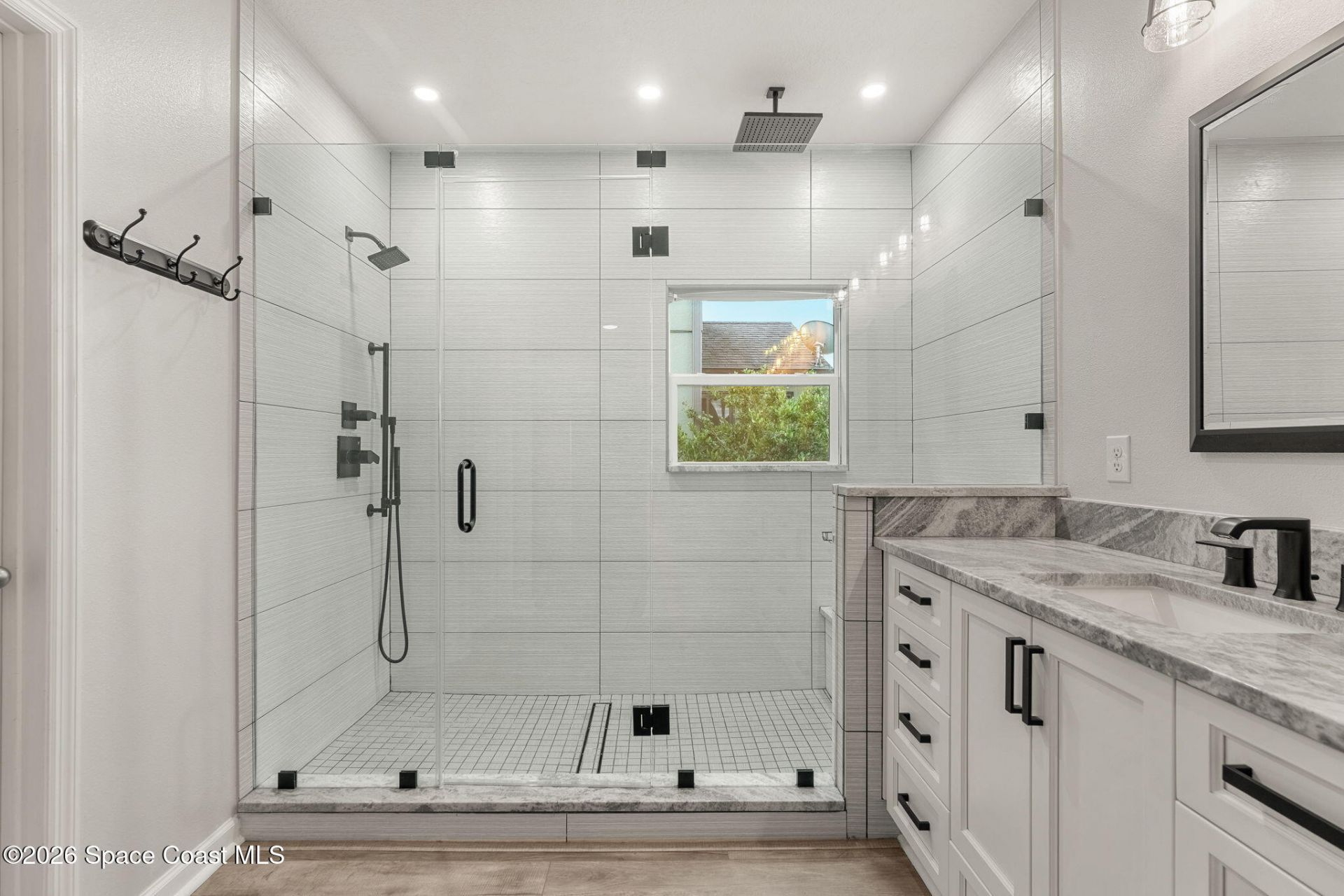 869 Fiddleleaf Circle, Melbourne, FL 32904 Photo
