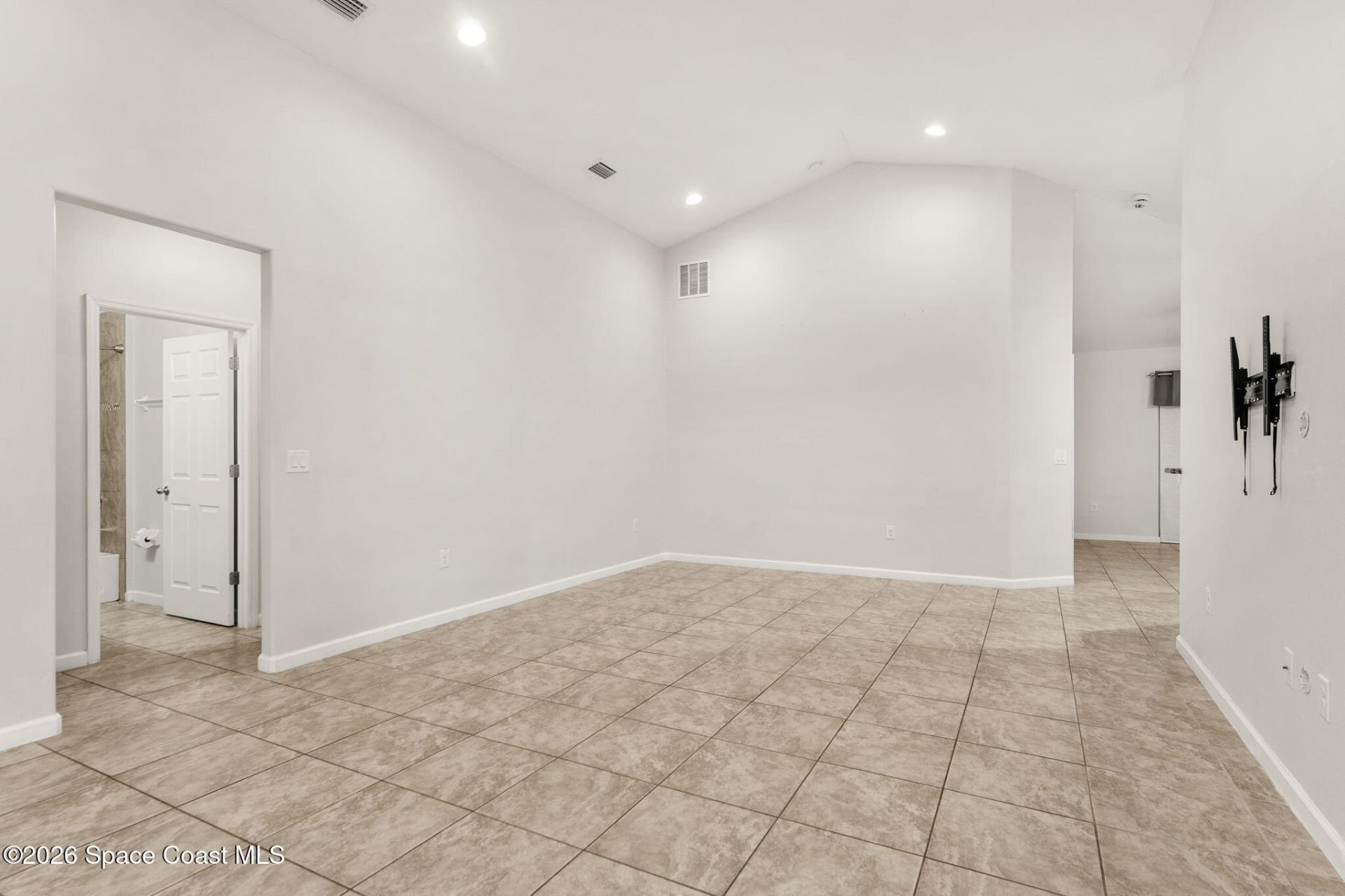 869 Fiddleleaf Circle, Melbourne, FL 32904 Photo