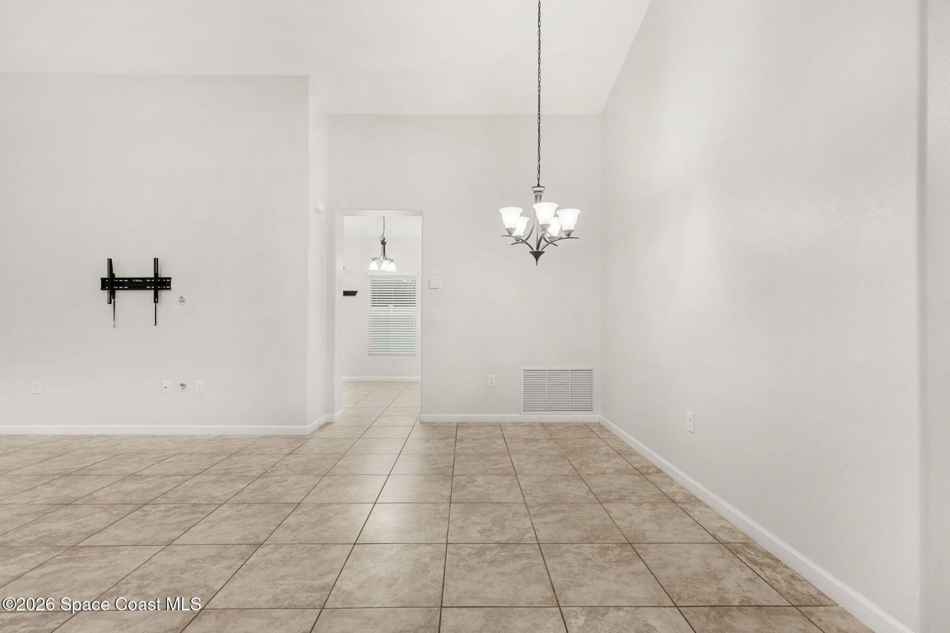 869 Fiddleleaf Circle, Melbourne, FL 32904 Photo