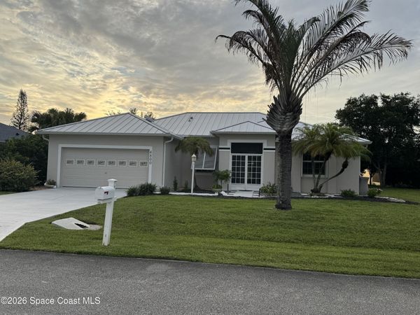 4800 48th Avenue , Vero Beach, FL 32967