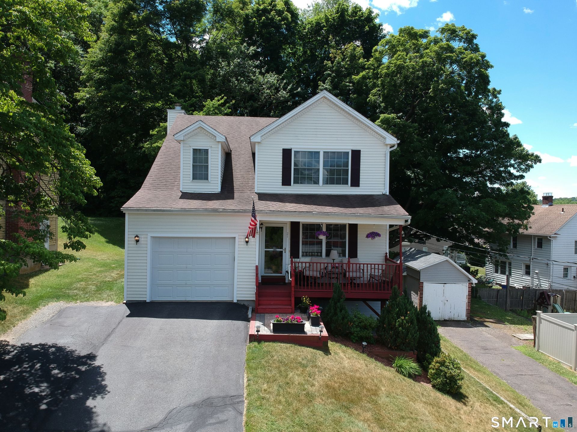 21 Hillcrest, Meriden, CT 06451 Main Photo