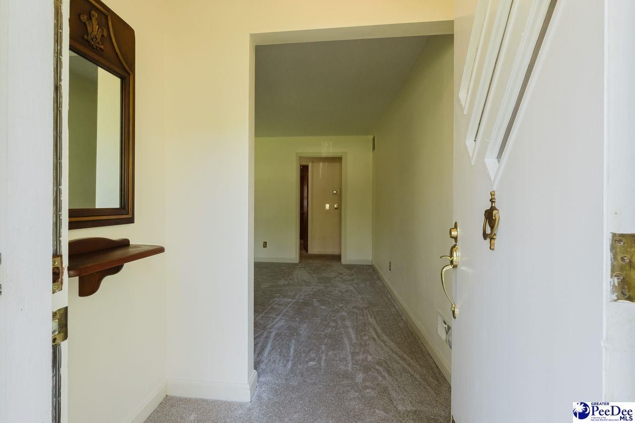 504 Park Street Photo 4