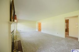 504 Park Street photo 4