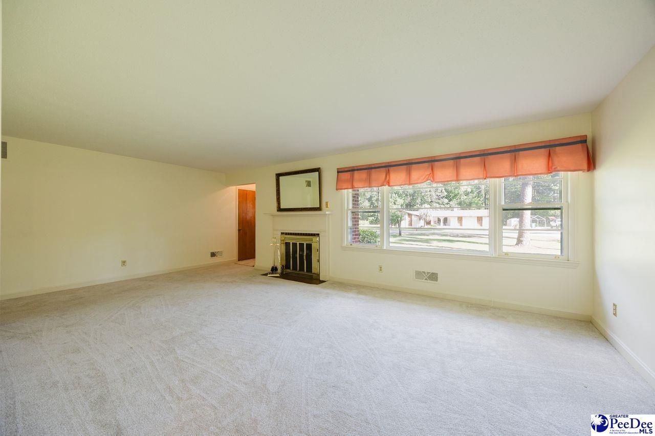 504 Park Street Photo 7
