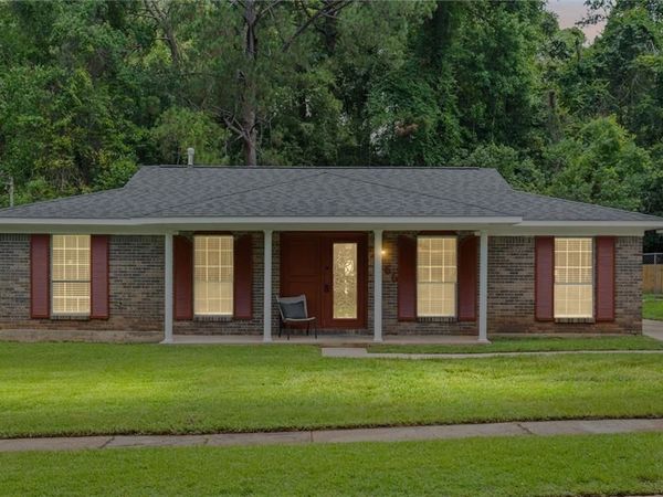4166 Benson Drive, Mobile, AL 36618