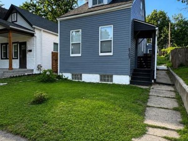2107 Stansbury Street , St Louis, MO 63118